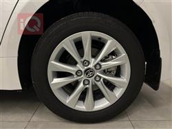 تۆیۆتا کۆرۆلا